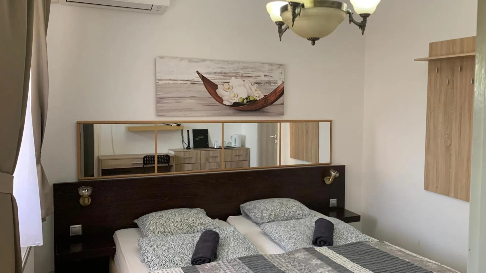 Guest house Toscan Panzio Gyal